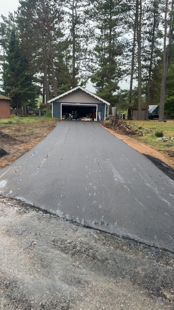 Residential asphalt driveway benefits